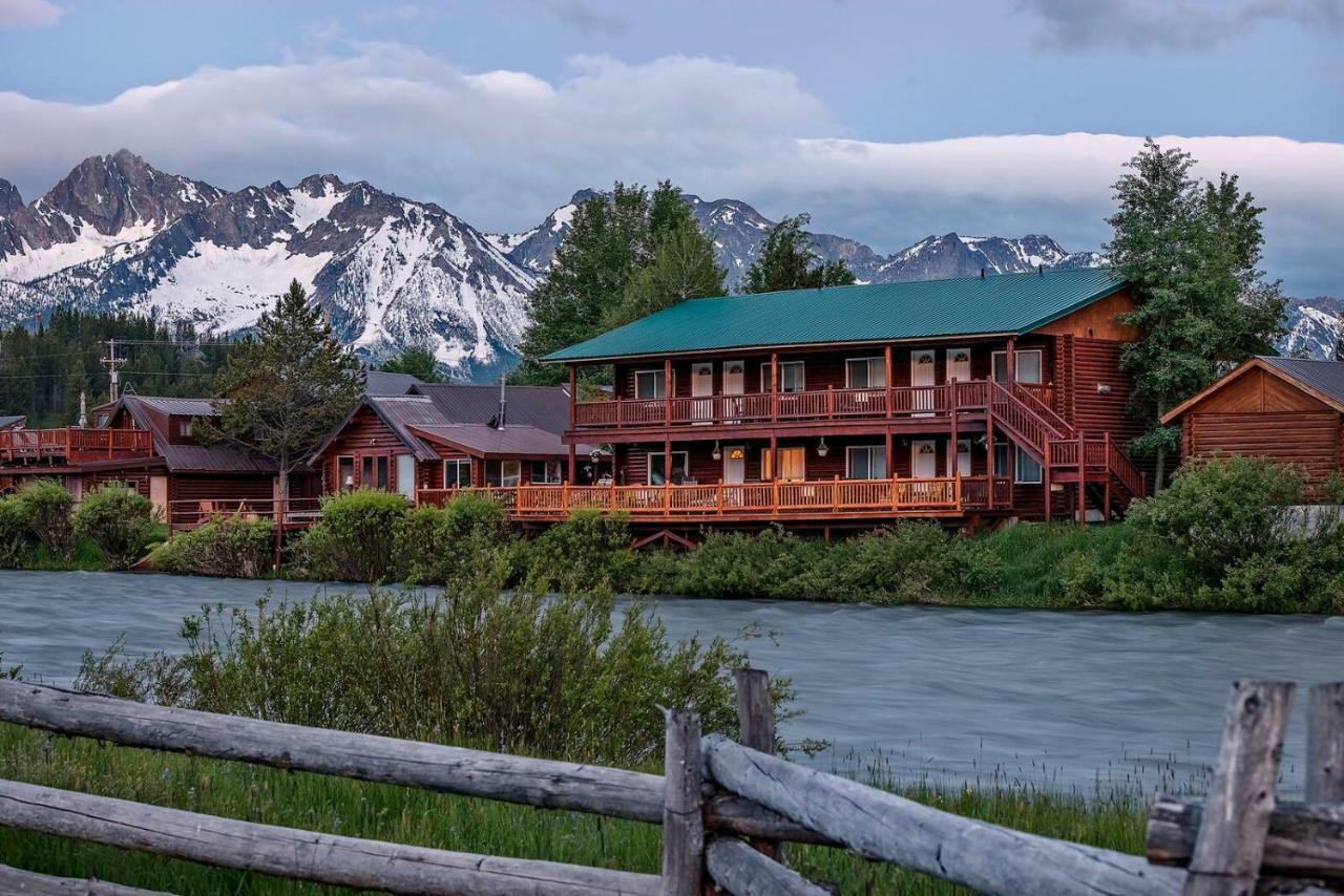 Redfish Riverside Inn Stanley Exterior foto
